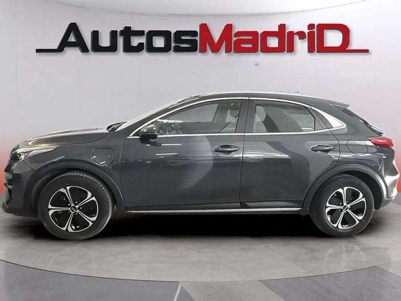 Usado Kia XCeed 141 CV (103 kW) 2021 Gris / plata SUV