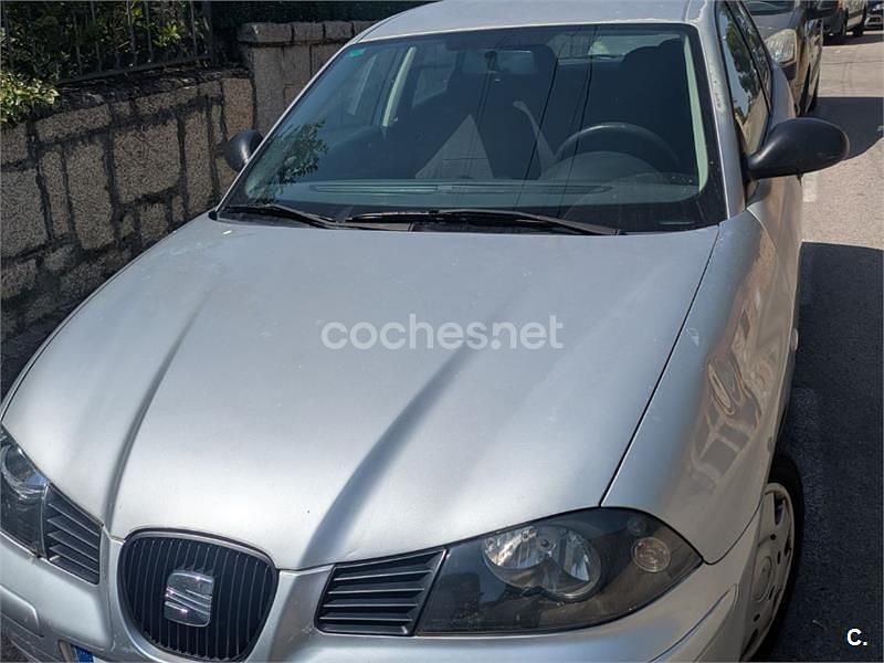 Gris / plata Usado 2003 Seat Ibiza Stella Berlina | 1800 € (Buen precio) - Imagen 1/4