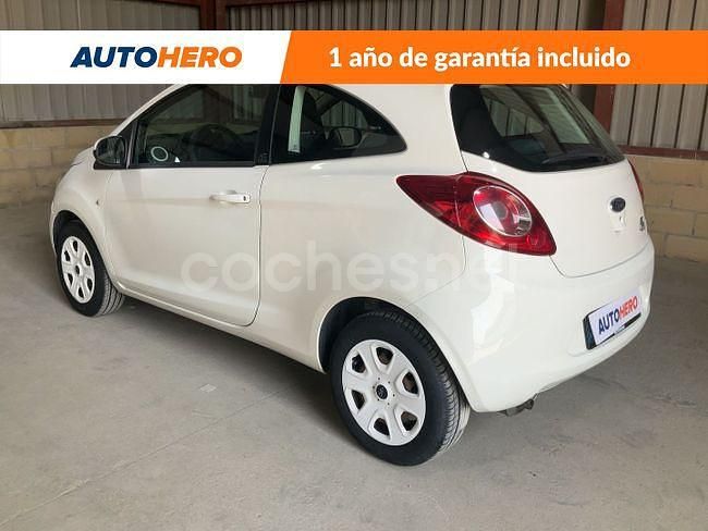Usado Ford Ka Trend 71 CV (52 kW) 2013 Blanco Utilitario