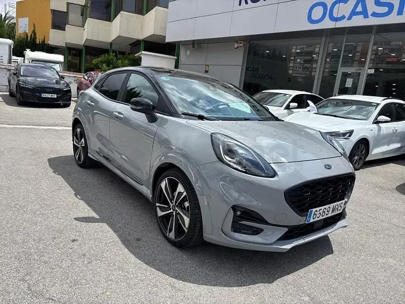 Usado Ford Puma ST-Line X 155 CV (114 kW) 2024 Gris / plata SUV