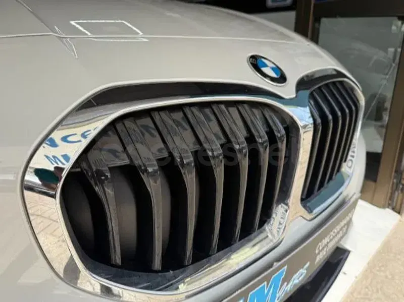 Usado BMW 116 116 CV (85 kW) 2021 Blanco Utilitario