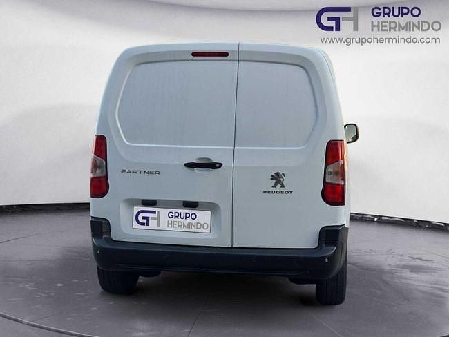 Usado Peugeot Partner 100 CV (73 kW) 2022 Blanco Monovolumen
