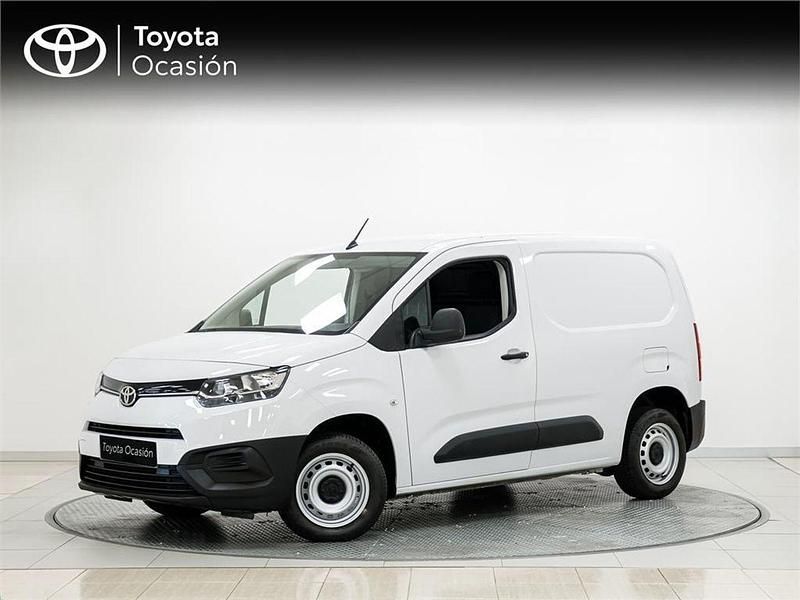 Usado Toyota Proace City City 100 CV (73 kW) 2023 Blanco Monovolumen