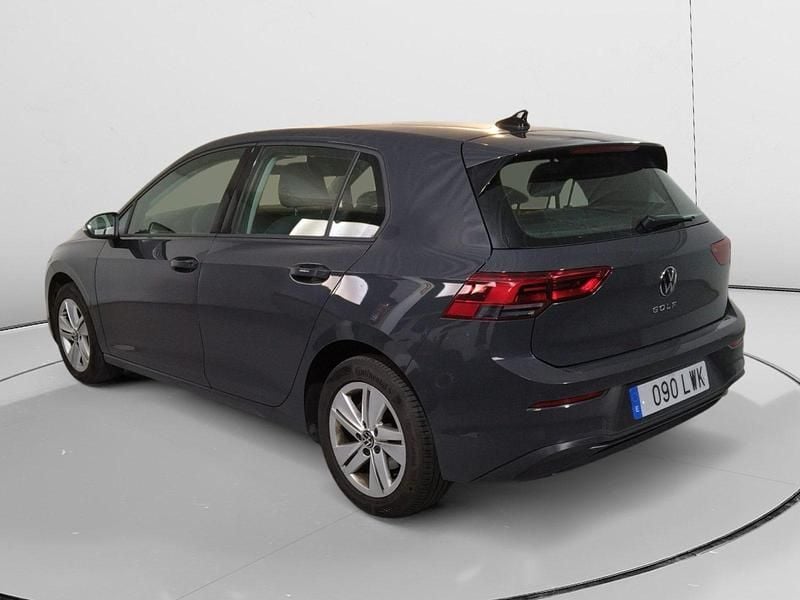 Usado VW Golf VIII 117 CV (86 kW) 2022 Gris Utilitario