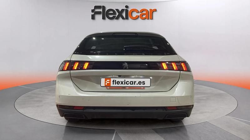 Usado Peugeot 508 Active 131 CV (96 kW) 2022 Blanco Berlina