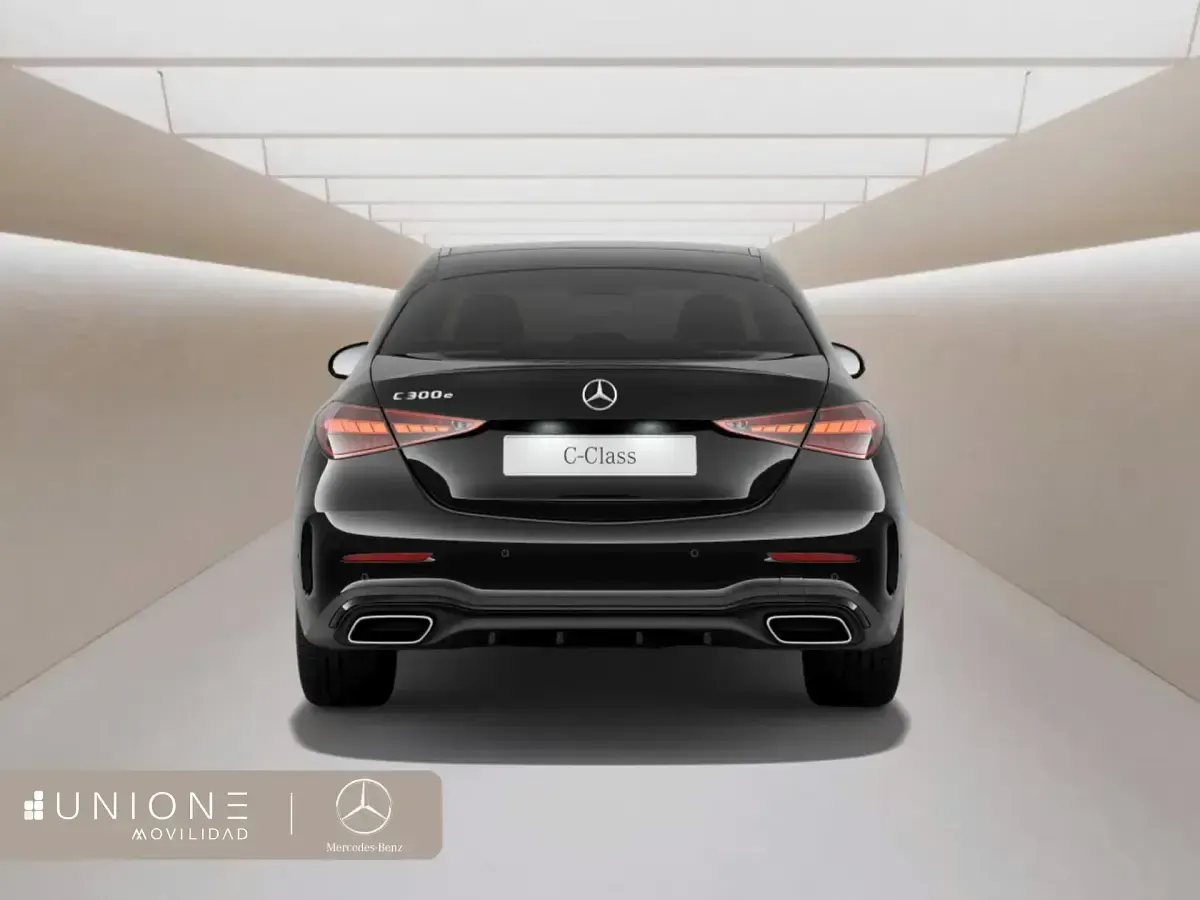 Nuevo Mercedes E300 320 CV (235 kW) 2025 Negro Berlina