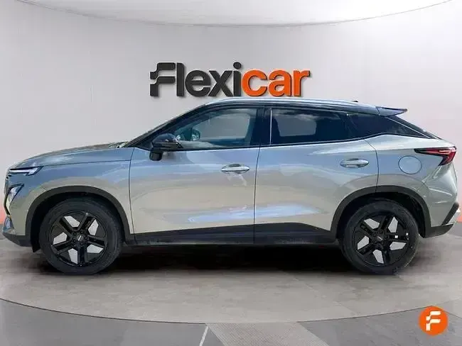 Usado Omoda 5 147 CV (108 kW) 2025 Gris SUV