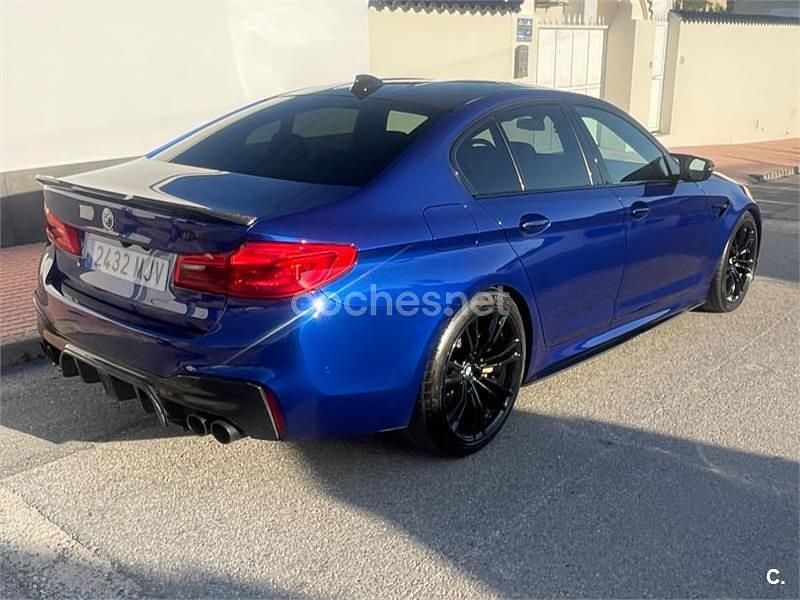 Usado BMW M5 Comfort Edition 560 CV (411 kW) 2018 Azul Berlina