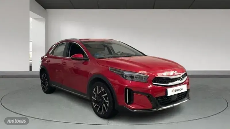 Usado Kia XCeed 141 CV (103 kW) 2023 Rojo SUV