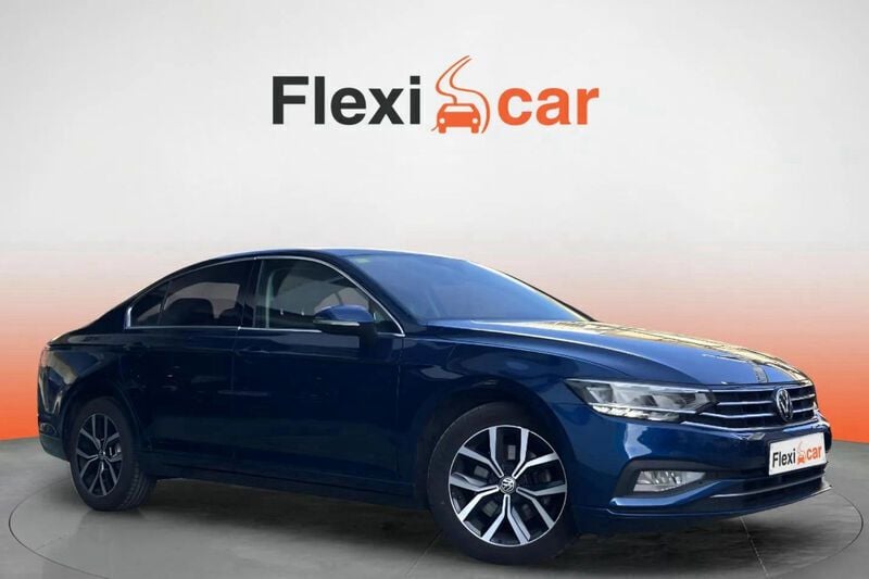 Azul Usado 2020 VW Passat Familiar | 15.990 € (Buen precio) - Imagen 1/4