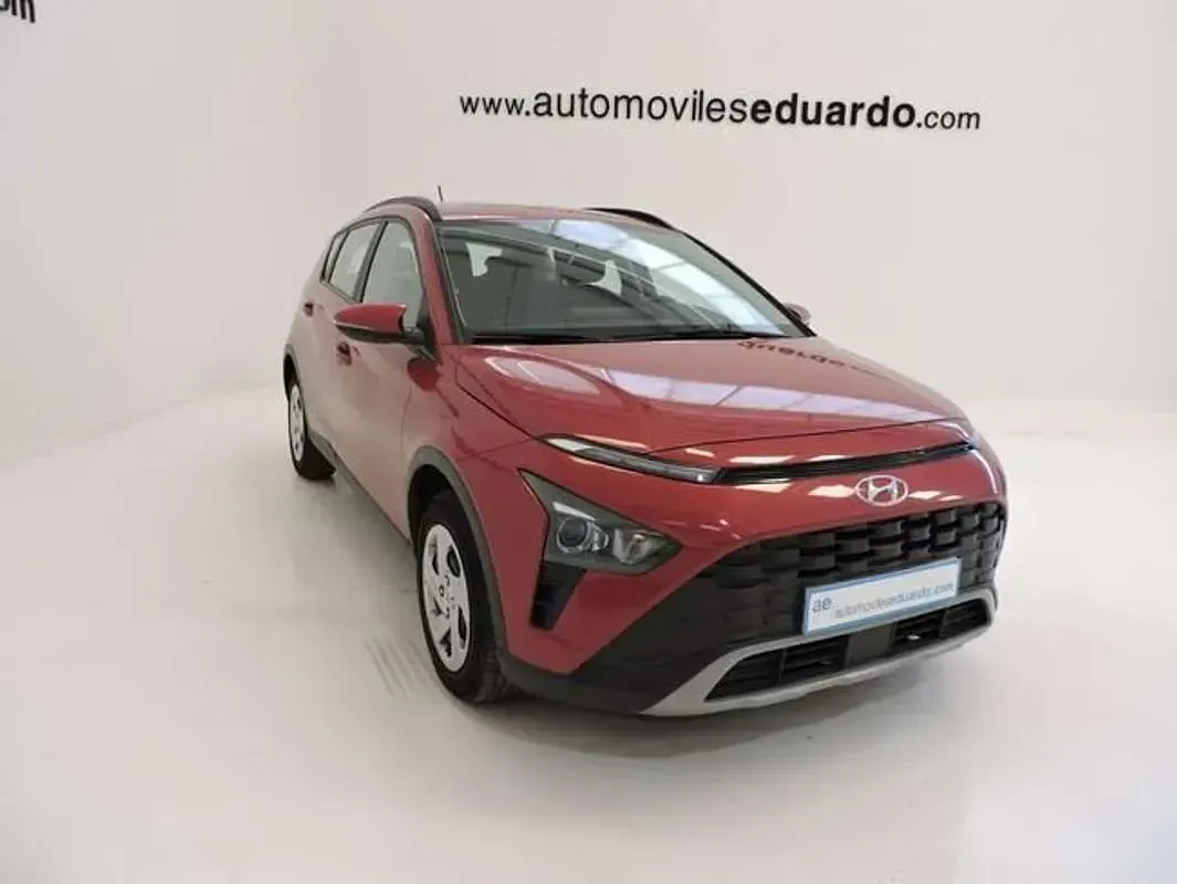 Usado Hyundai Bayon 84 CV (61 kW) 2023 Burdeos SUV