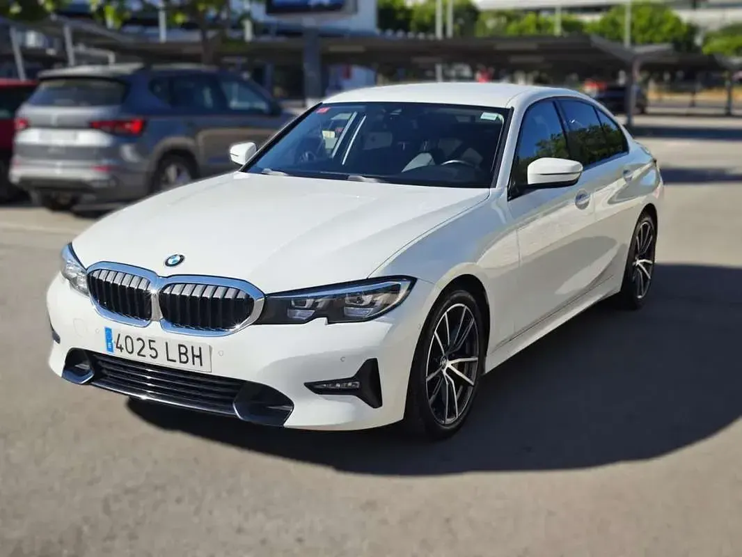 Usado BMW 320 Comfort Edition 190 CV (139 kW) 2019 Blanco Berlina