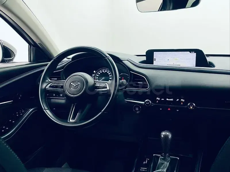 Usado Mazda CX-30 122 CV (89 kW) 2020 Gris / plata SUV