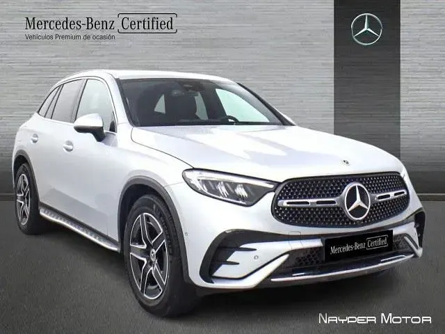 Usado Mercedes GLC200 AMG line 204 CV (150 kW) 2025 SUV