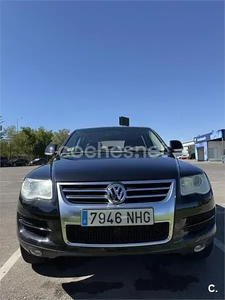 Usado VW Touareg 225 CV (165 kW) 2007 Negro SUV