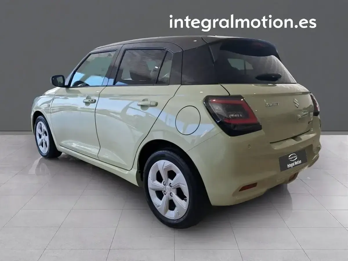 Nuevo Suzuki Swift 81 CV (59 kW) 2026 Verde Utilitario