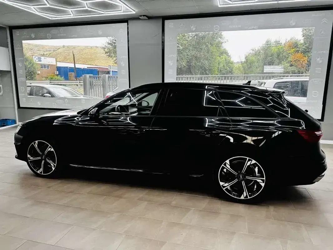 Usado Audi A4 Advanced 150 CV (110 kW) 2024 Negro Familiar