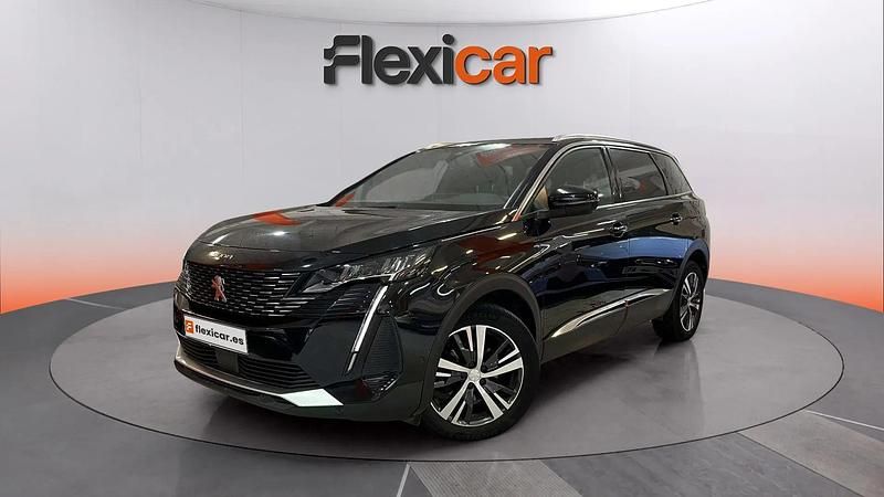 Usado Peugeot 5008 Allure 131 CV (96 kW) 2023 Negro SUV