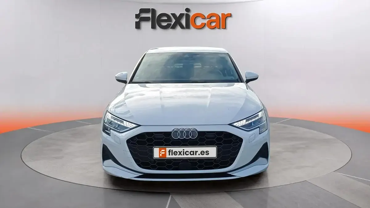 Usado Audi A3 Advanced Plus 116 CV (85 kW) 2024 Blanco Berlina