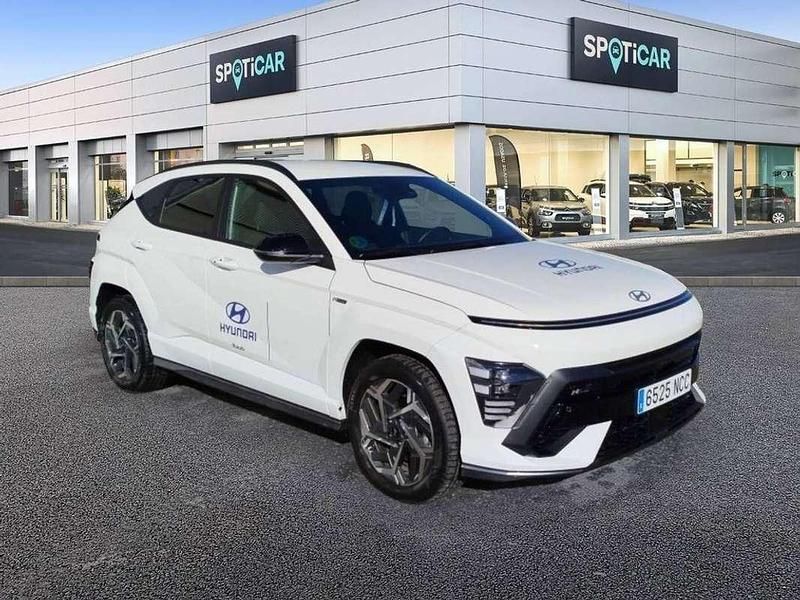 Usado Hyundai Kona N Line 129 CV (94 kW) 2025 Blanco SUV