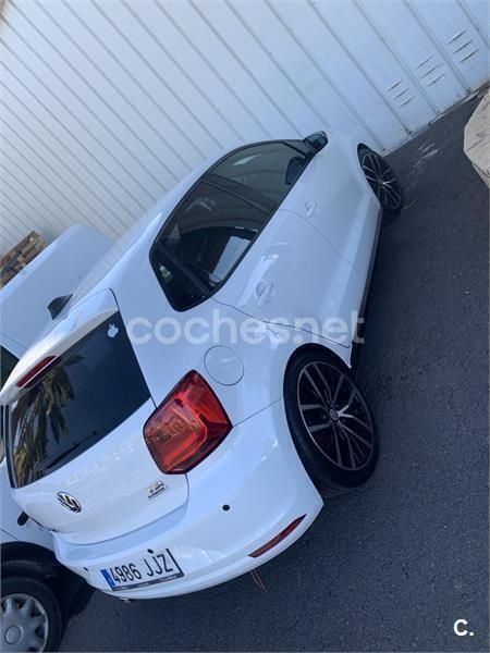 Usado VW Polo Advance 90 CV (66 kW) 2015 Blanco Berlina