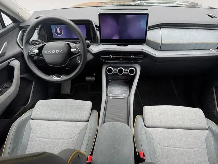 Nuevo Skoda Kodiaq 150 CV (110 kW) 2026 Gris SUV
