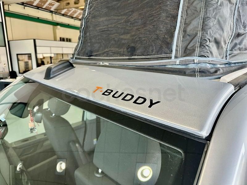 Usado VW Caravelle 150 CV (110 kW) 2023 Gris / plata Van