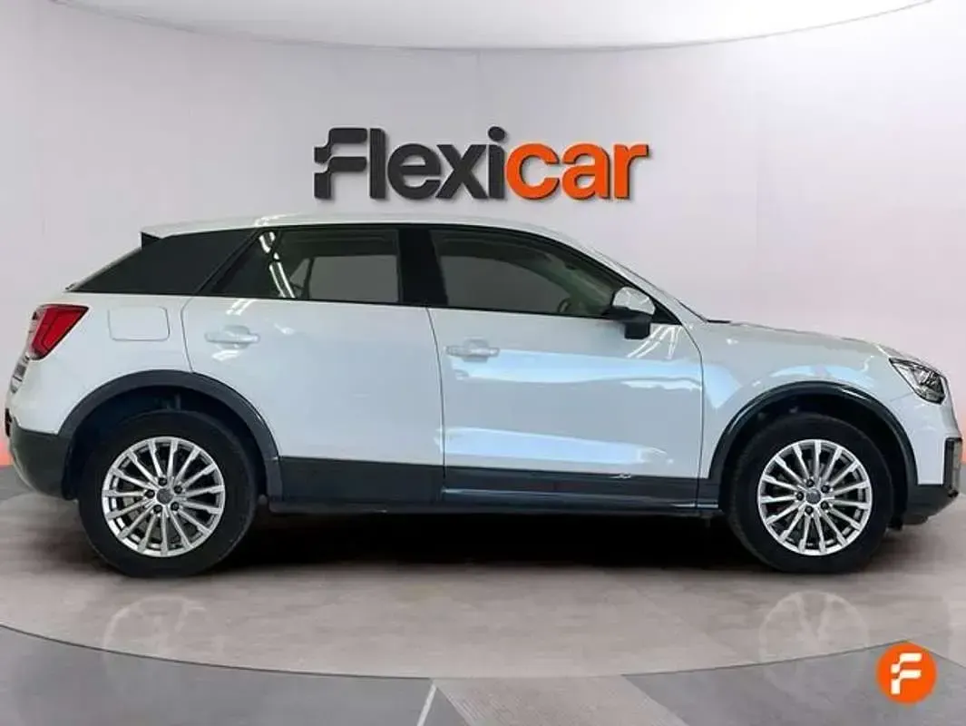 Usado Audi Q2 Design 116 CV (85 kW) 2019 Blanco SUV