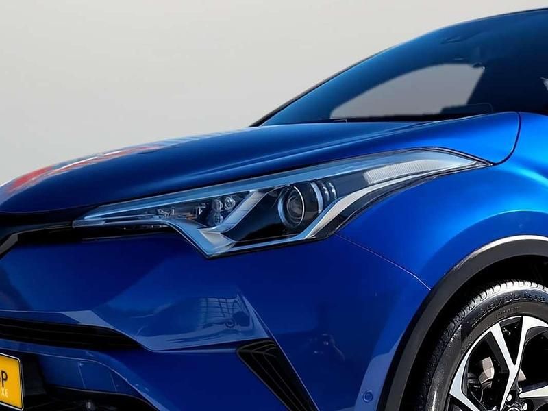 Usado Toyota C-HR Advance 122 CV (89 kW) 2019 Azul SUV