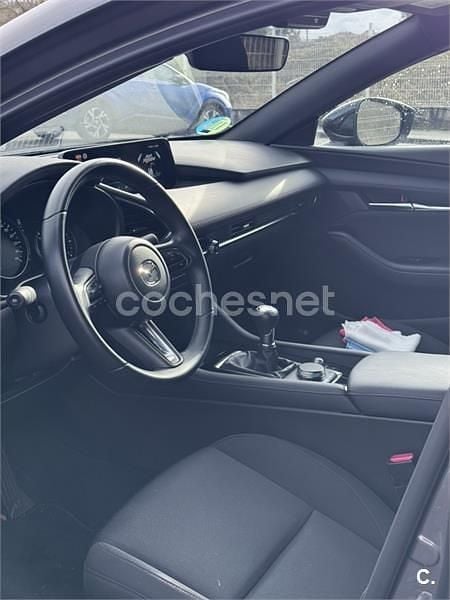 Usado Mazda 3 Homura-Line 140 CV (102 kW) 2024 Gris / plata Berlina