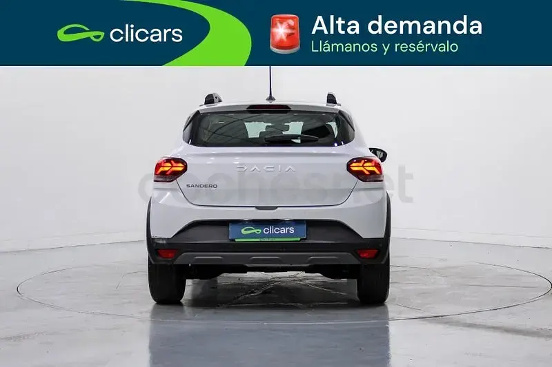 Usado Dacia Sandero Stepway 101 CV (74 kW) 2023 Blanco Berlina