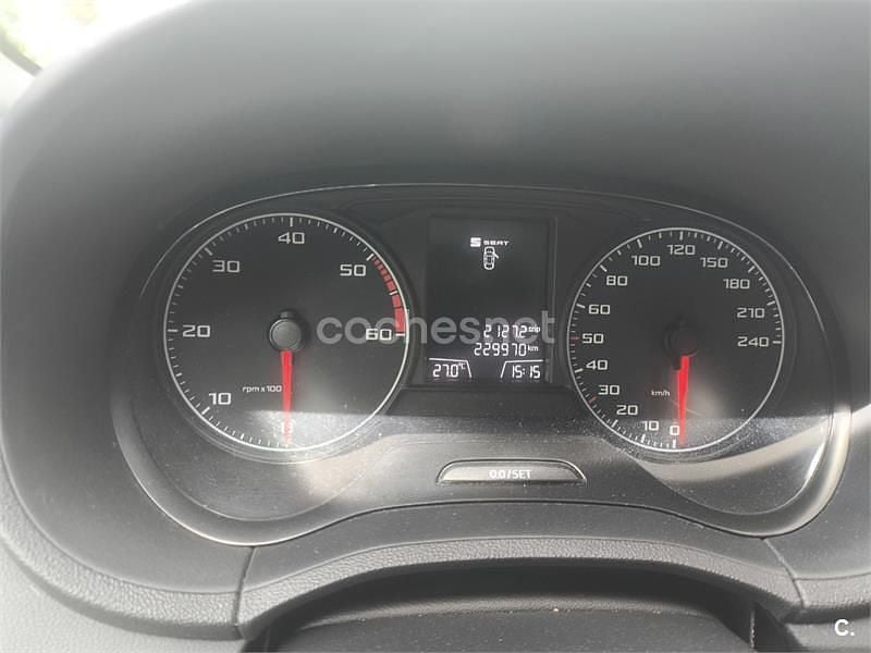 Usado Seat Ibiza ST Reference 90 CV (66 kW) 2016 Marrón Familiar