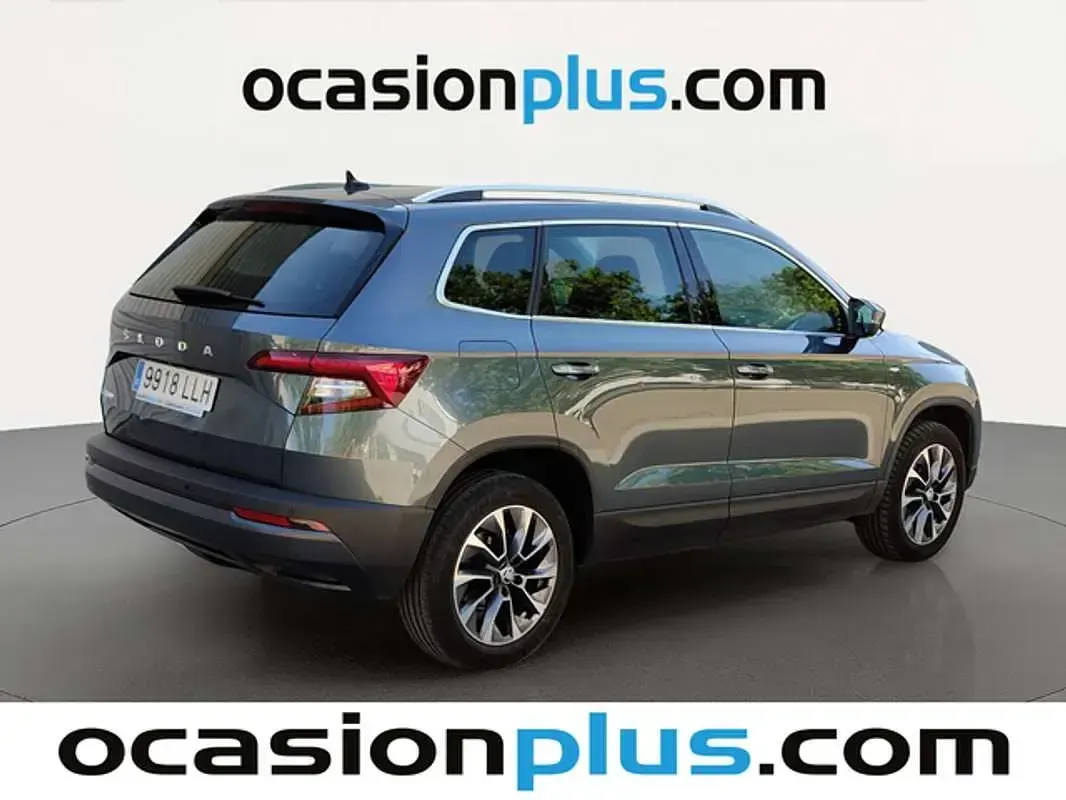 Usado Skoda Karoq 150 CV (110 kW) 2020 Gris SUV