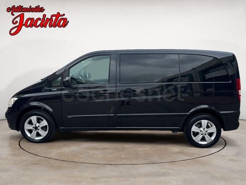 Usado Mercedes Viano 136 CV (100 kW) 2011 Negro Monovolumen