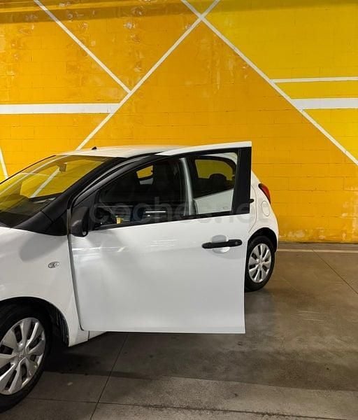 Usado Citroën C1 Live 69 CV (50 kW) 2014 Blanco Utilitario