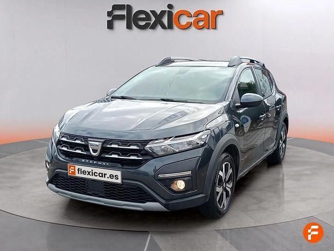 Usado Dacia Sandero Comfort 101 CV (74 kW) 2022 Gris