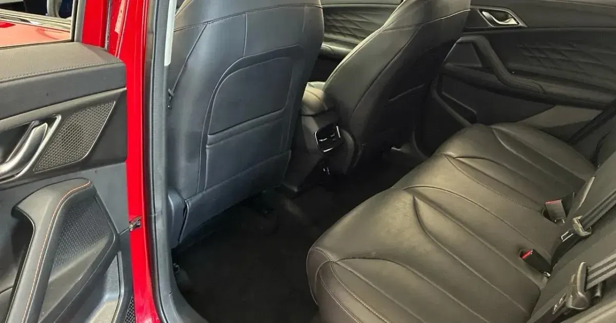 Usado MG HS Luxury 170 CV (125 kW) 2025 SUV