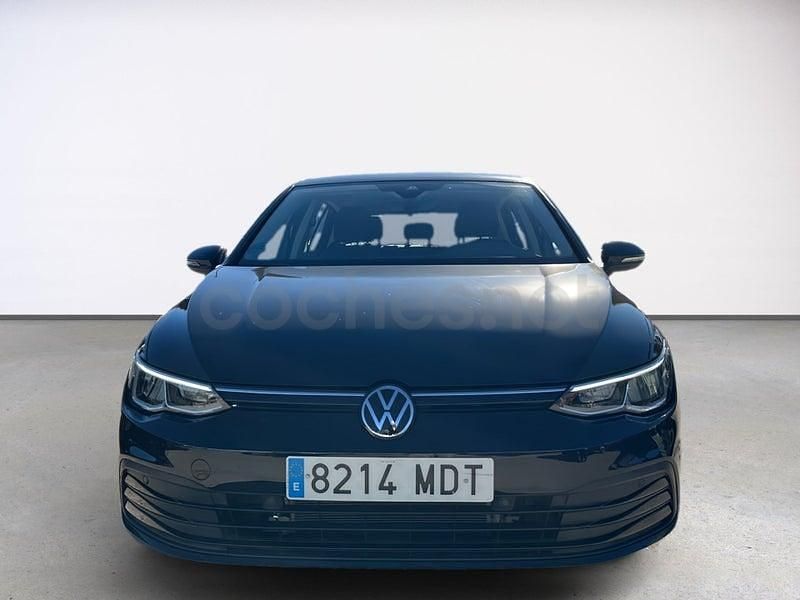Usado VW Golf VIII Life 130 CV (95 kW) 2023 Negro Berlina