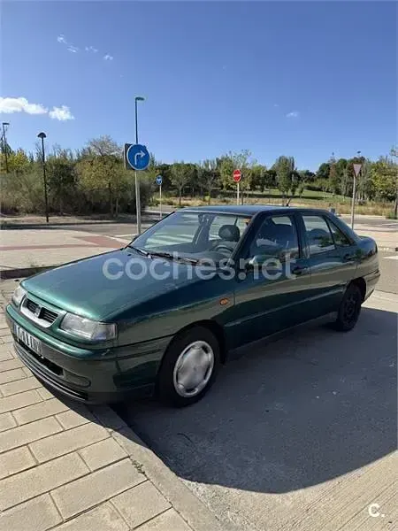 Usado Seat Toledo 100 CV (73 kW) 1997 Verde Berlina