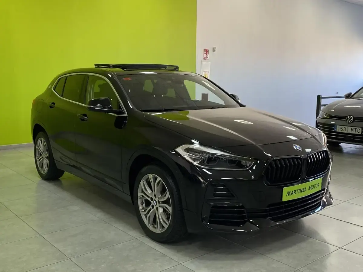 Używany BMW X2 Advantage 136 KM (100 kW) 2022 Czarny SUV