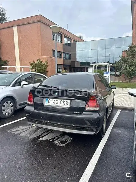 Usado BMW 318 115 CV (84 kW) 2003 Negro Berlina