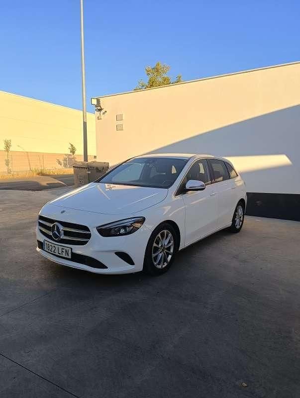 Usado Mercedes B200 150 CV (110 kW) 2020 Blanco Monovolumen