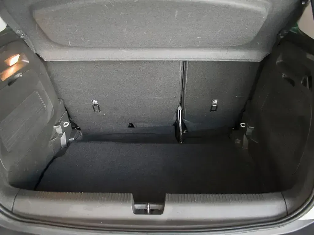 Usado Opel Crossland Selective 99 CV (72 kW) 2018 Blanco SUV