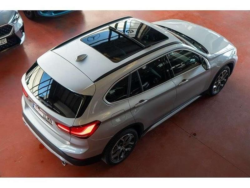 Usado BMW X1 Executive 190 HP (139 kW) 2021 Cinzento SUV