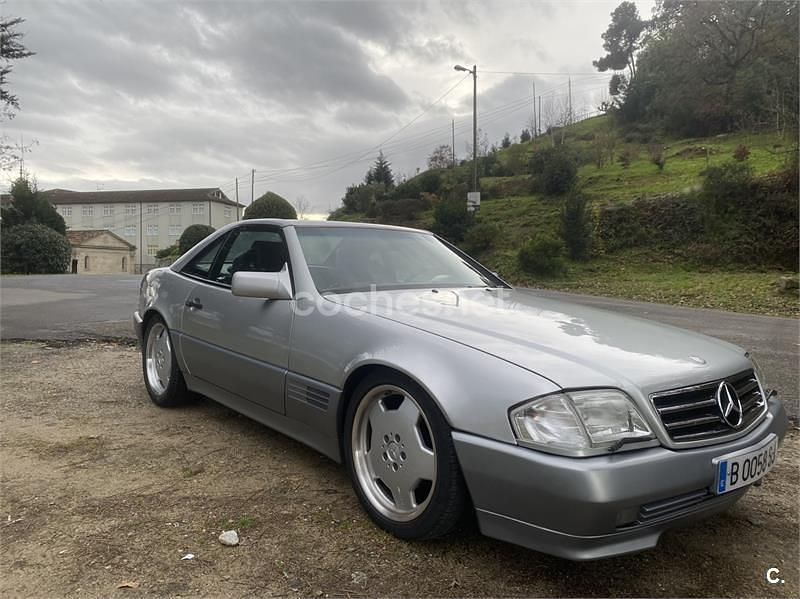 Usado Mercedes SL500 320 CV (235 kW) 1993 Gris / plata Descapotable