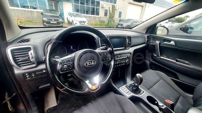 Usado Kia Sportage 115 CV (84 kW) 2017 Azul SUV