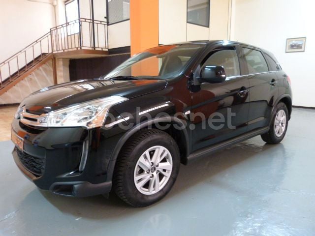 Negro Usado 2015 Citroën C4 Aircross Start SUV | 11.300 € (Precio justo) - Imagen 1/4
