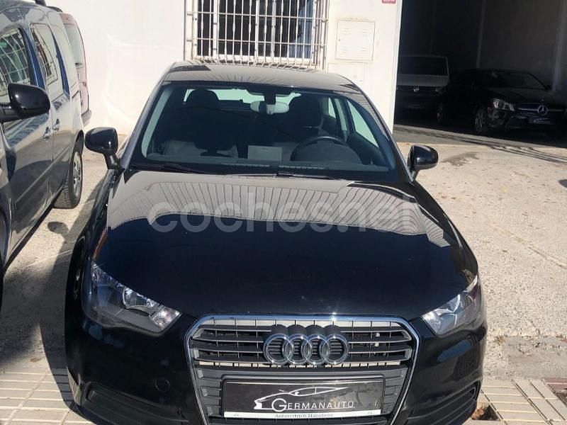 Negro Usado 2013 Audi A1 Ambition Utilitario | 8400 € (Super precio) - Imagen 1/4