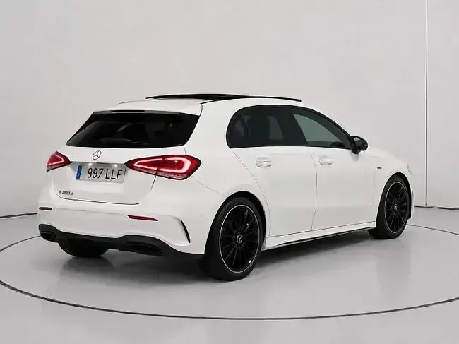 Usado Mercedes A200 150 CV (110 kW) 2020 Blanco Berlina