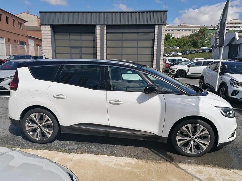 Usado Renault Grand Scénic IV Zen 140 CV (102 kW) 2019 Blanco Monovolumen